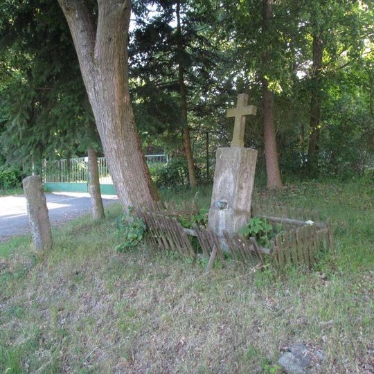 Kříž jižně od Chodského Újezdu