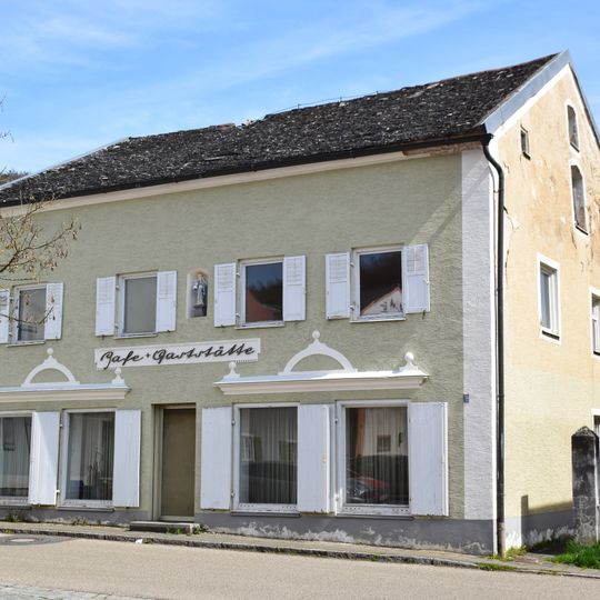 Wohnhaus, ehemaliges Café und Gasthaus