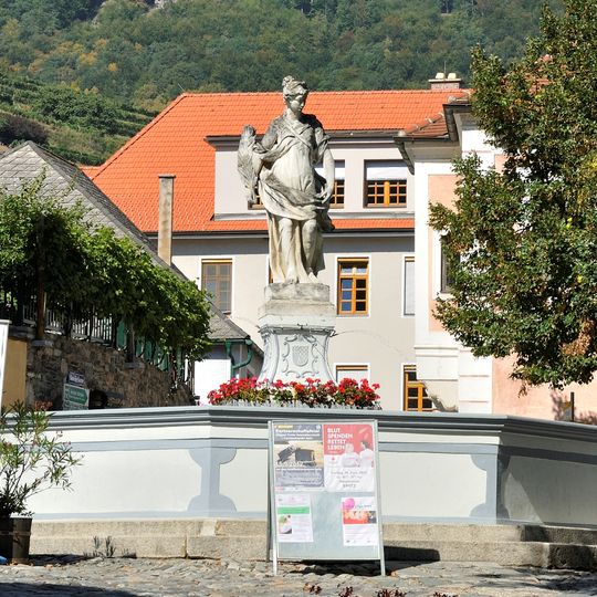 Brunnen am Kirchenplatz, Spitz