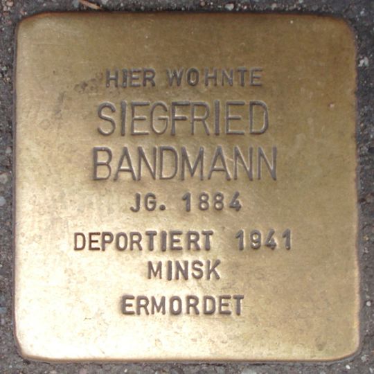 Stolperstein dedicated to Siegfried Bandmann