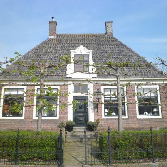 Raadhuisstraat 42, Oosthuizen