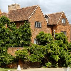 Gatehouse To Hatfield House With Porter's Lodge And The 2 Adjoining Cottages On The South