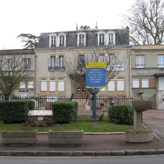 Town hall of Brou-sur-Chantereine