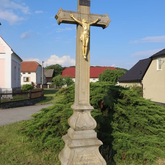 Kříž u kaple sv. Antonína z Padovy v Horkách