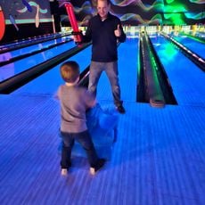 Raymond's Bowl & Entertainment Center