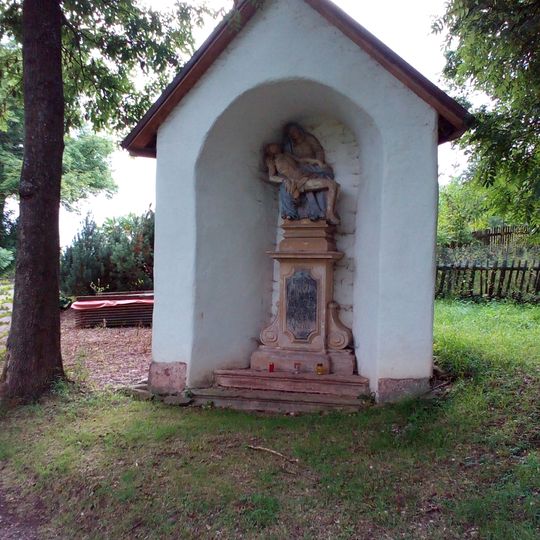 Chapel-shrine with Pieta in Rudník