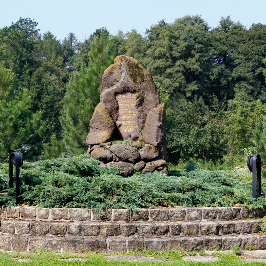 Pomník padlým v Podbřezí