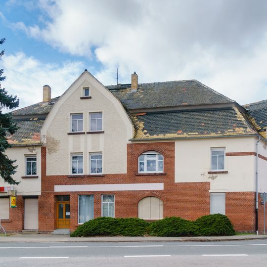 Wohnhaus Neue Hauptstraße 2