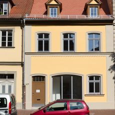 Wohn- und Geschäftshaus