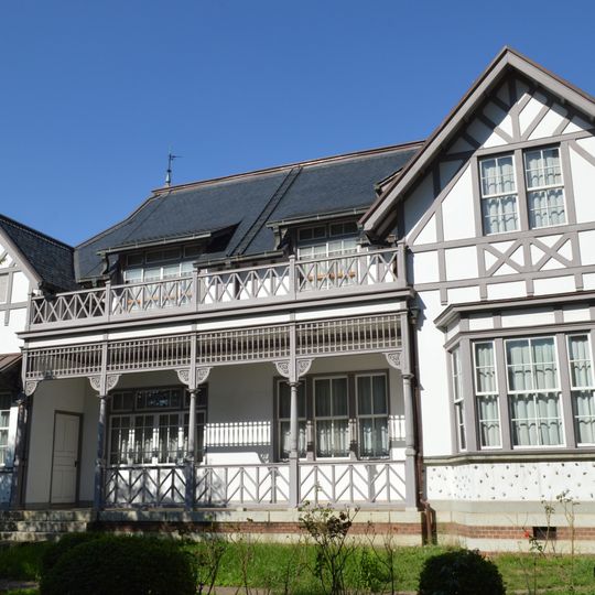 Former Nakanoke family residence