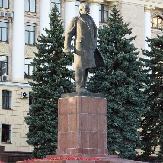 Statue of Lenin in Lipetsk