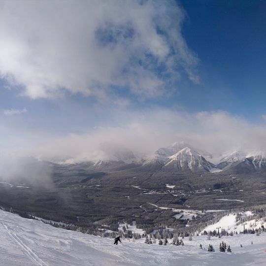 Lake Louise Ski Resort