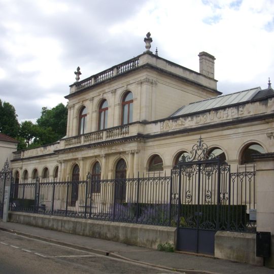 Musée de la céramique et de l'ivoire