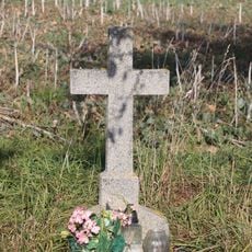 Kříž západně od Přešovic