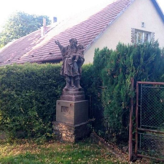 Statue of Saint Joseph and Jesus Christ as a baby in Ouběnice