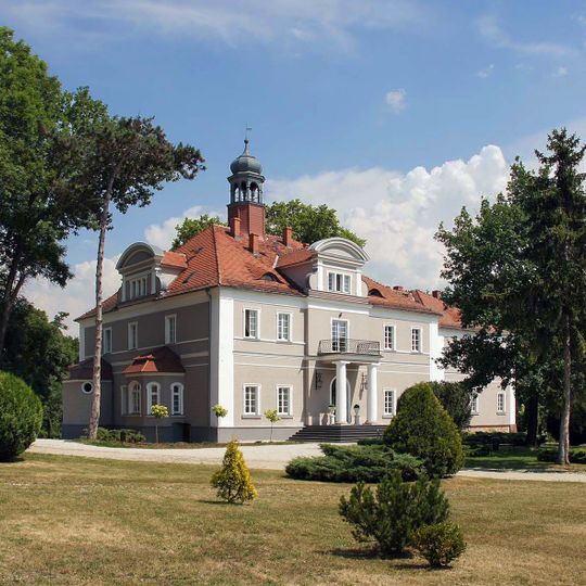 Palace in Konary