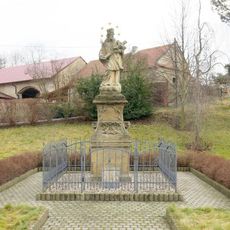 Socha svatého Jana Nepomuckého v Uhách