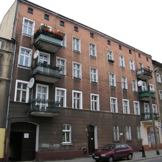 48 Kolejowa Street in Poznań