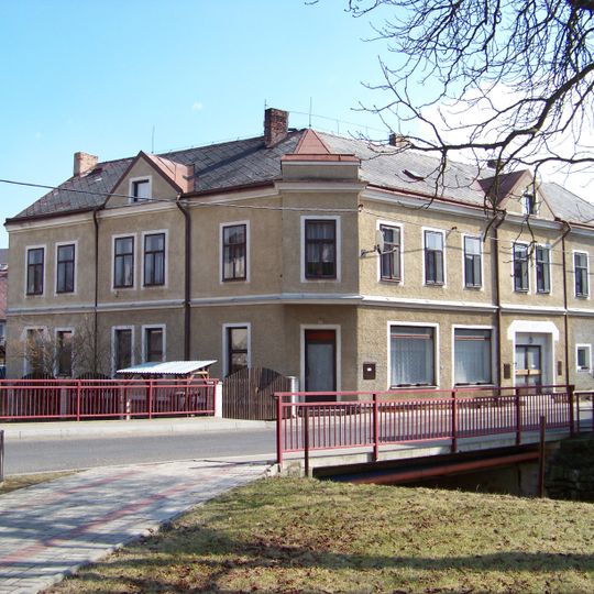 Most ulice ČSA přes Lomnický potok ve Svatavě