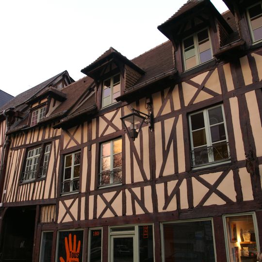 Maison, 178 à 182 rue de Martainville