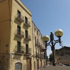 Ca Montserrat Cuadrada i el molí de la Costa de Portal Nou