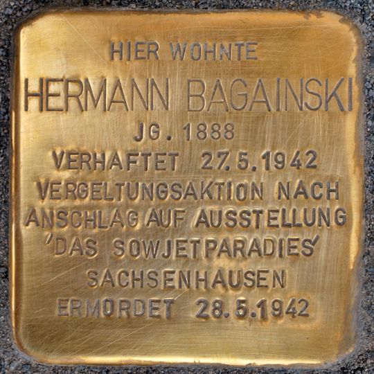 Stolperstein en memoria de Hermann Bagainski