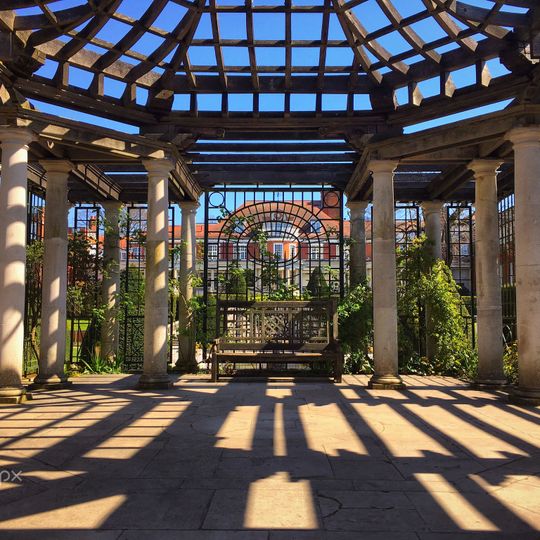 Hampstead Pergola