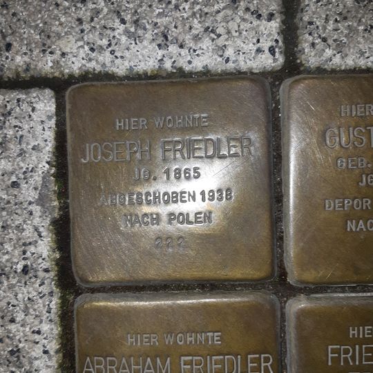 Stolperstein en memoria de Joseph Pinchas Friedler