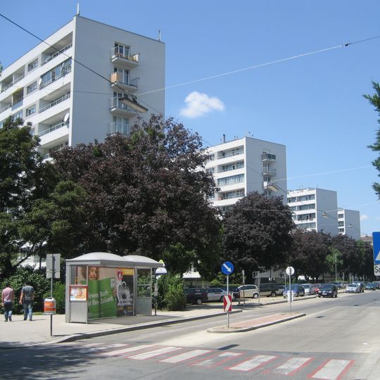 Wohnhausanlage Vorgartenstraße 158-170