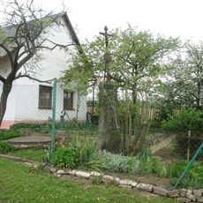 Kříž severně od Petrovic