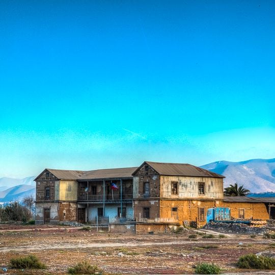 Casa de Gabriela Mistral, Las Compañías