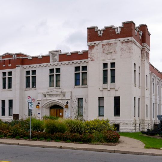 Niagara Falls Armoury