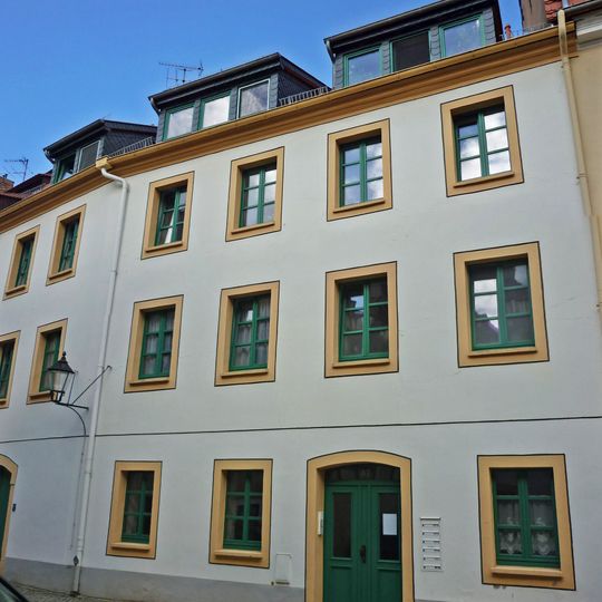 Wohnhaus in geschlossener Bebauung Steinweg 37