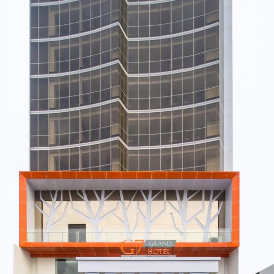 GrandG7 Hotel