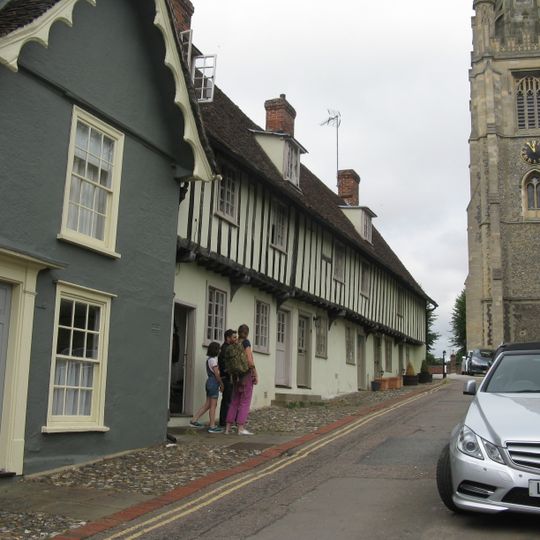 2 and 4, Church Path