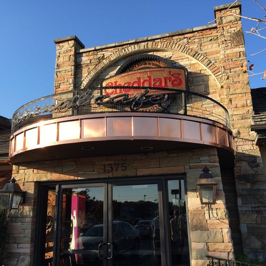 Cheddar's