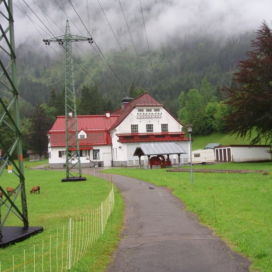 Bruck power station