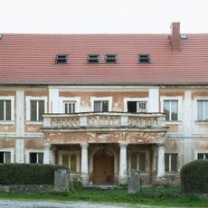 Manor in Konradów