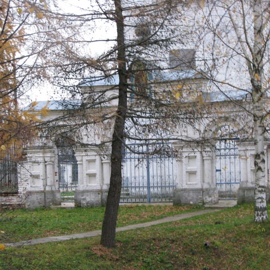 Ограда с воротами