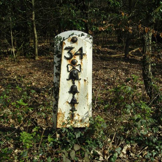 Milepost, Highgate, Kidbrooke Park