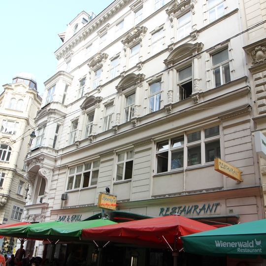 Goldschmiedgasse 8, Vienna