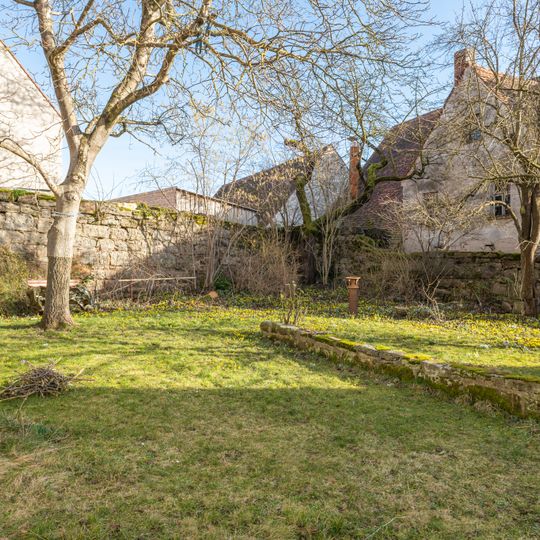 Friedhofsmauer Bruckweiherstraße 2 in Erlangen