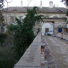 Schloss Niederkreuzstetten