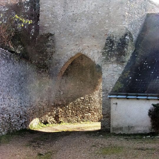 Prieuré Saint-Pierre de Vontes