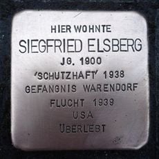 Stolperstein en memoria de Siegfried Elsberg