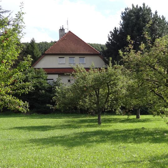 Pod Bílým kamenem 282