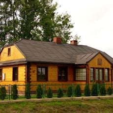 Plebania, Armii Krajowej 109 w Strzyżowie