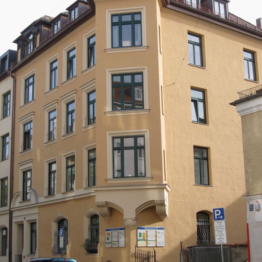 Mietshaus