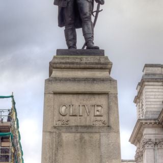 Statue of Robert Clive