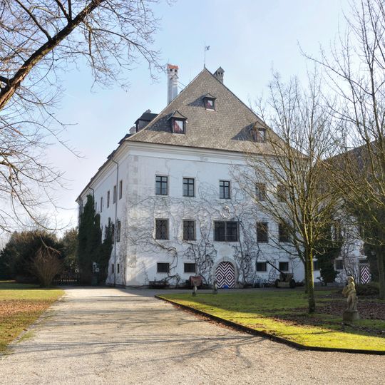 Schloss Neu-Scharnstein